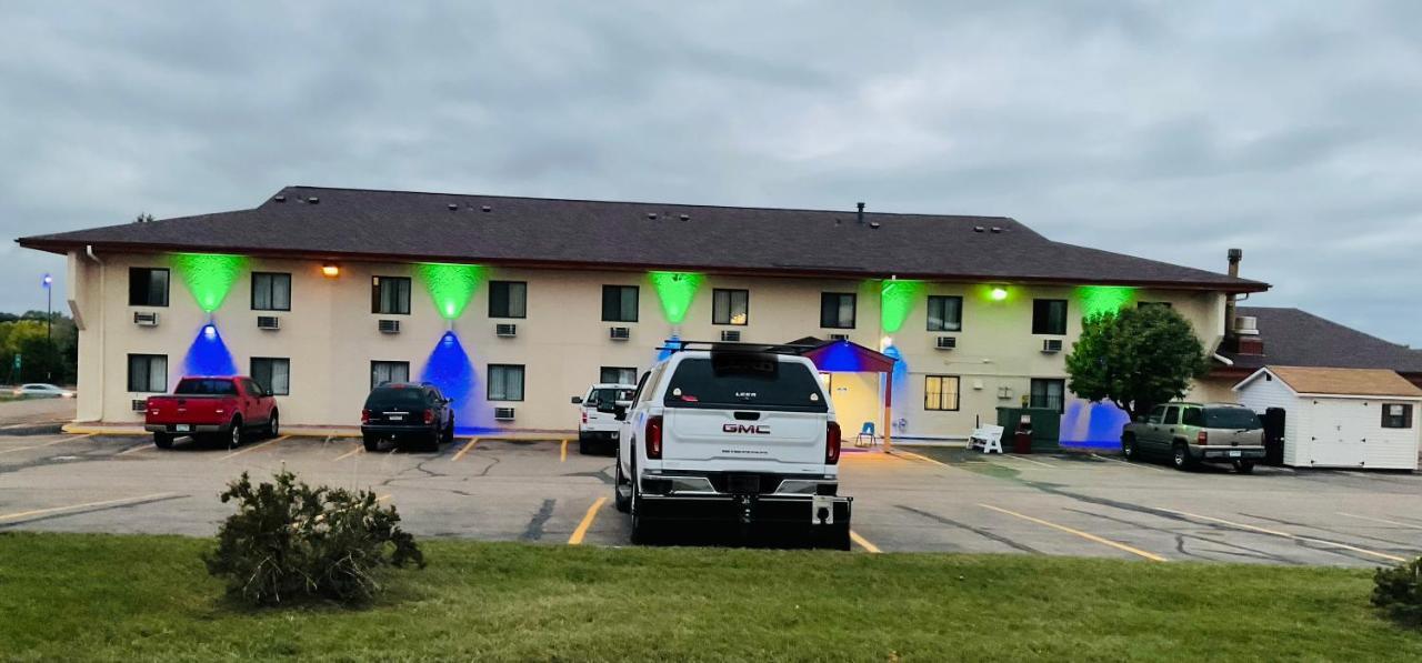 Budget Host Inn Buffalo Exterior photo
