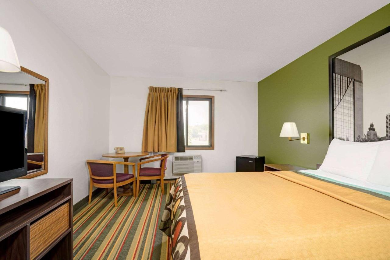 Budget Host Inn Buffalo Exterior photo